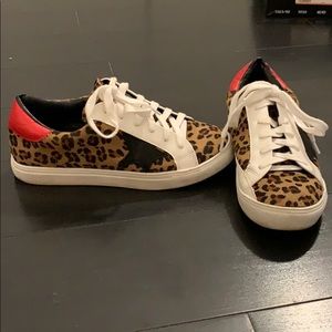 Leopard lace up sneakers with star and red accent
